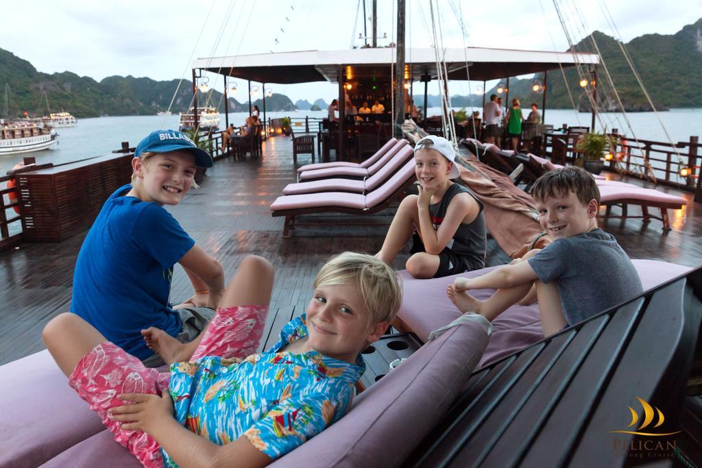 Pelican Classic Cruise Ha Long Eksteriør bilde