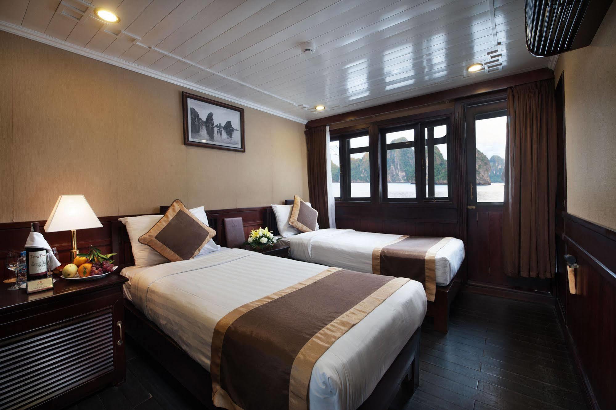 Pelican Classic Cruise Ha Long Eksteriør bilde